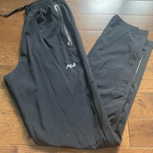 Fila joggers